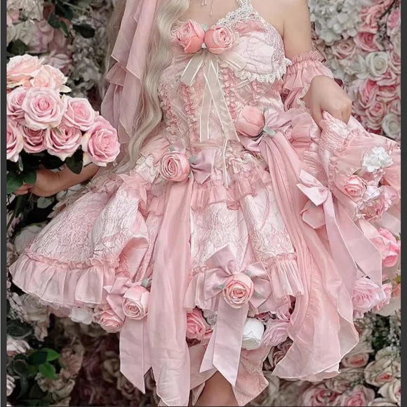 Lolita Dress - Picture 6 of 8